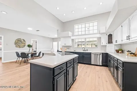 12626 Mission Hills Circle N Jacksonville FL 32225