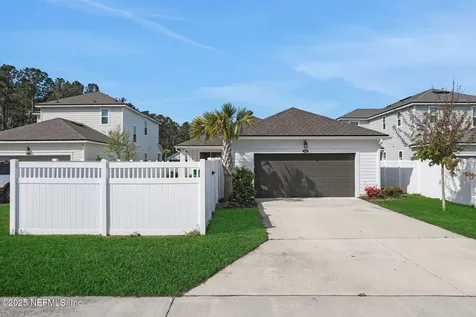 668 Palmetto Place Yulee FL 32097