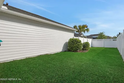 668 Palmetto Place Yulee FL 32097