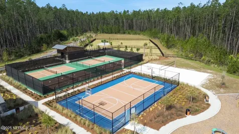 668 Palmetto Place Yulee FL 32097