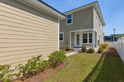205 Daydream Avenue Yulee FL 32097