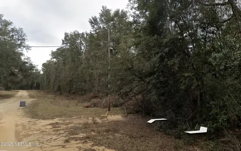 00 Henry Avenue Avenue Interlachen FL 32148