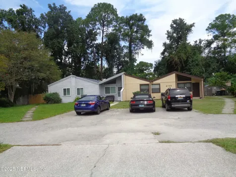 4735 San Jose Manor Drive W Jacksonville FL 32217