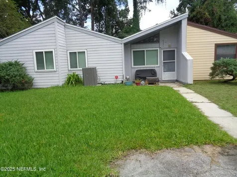 4735 San Jose Manor Drive W Jacksonville FL 32217