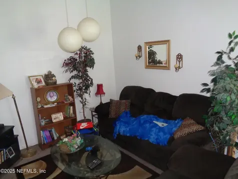 4735 San Jose Manor Drive W Jacksonville FL 32217