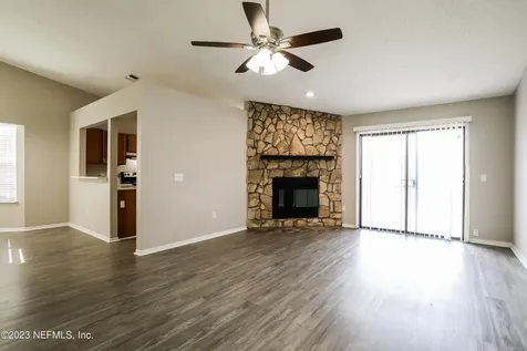 7684 Collins Ridge Boulevard Jacksonville FL 32244