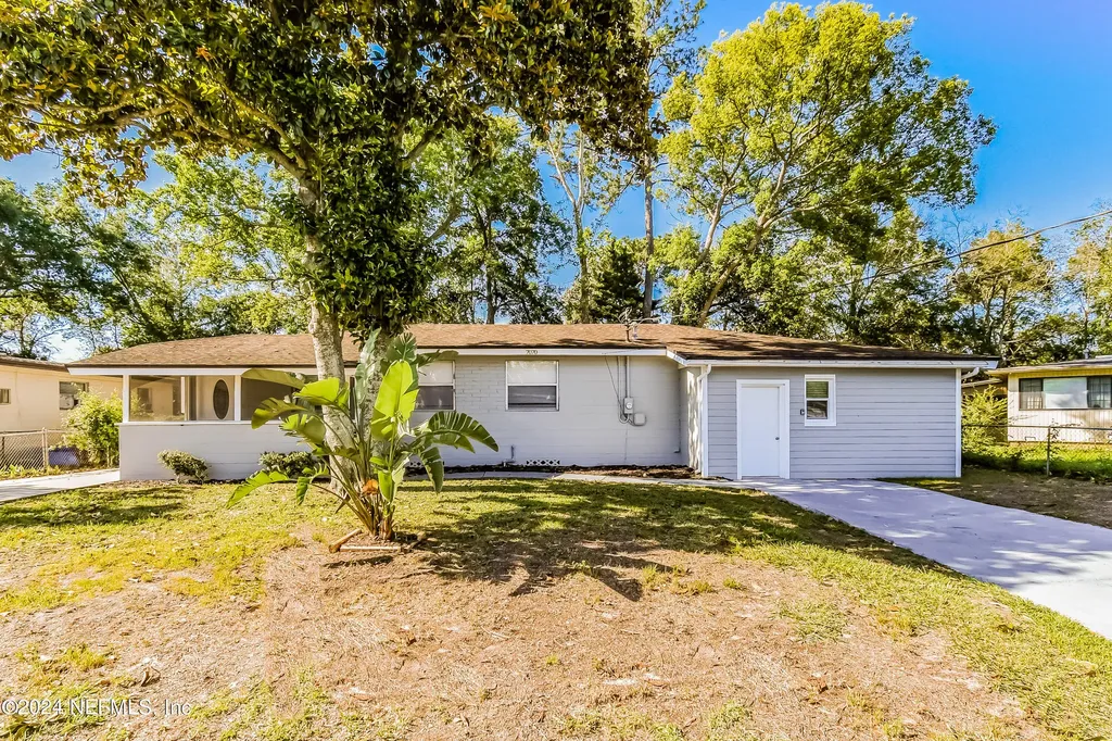 7070 Perke Drive Jacksonville FL 32210