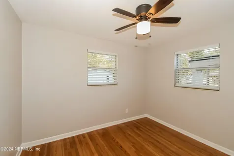 7070 Perke Drive Jacksonville FL 32210