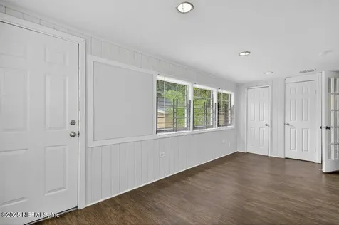 404 Demper Drive Jacksonville FL 32208