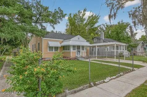 404 Demper Drive Jacksonville FL 32208