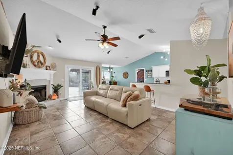 2609 Royal Pointe Drive Green Cove Springs FL 32043