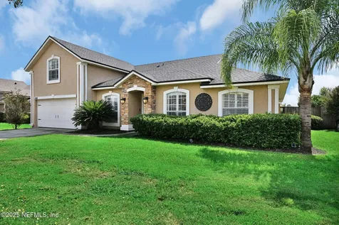 2609 Royal Pointe Drive Green Cove Springs FL 32043