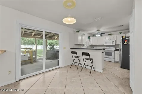 2333 Water Bluff Drive Jacksonville FL 32218