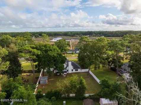 2333 Water Bluff Drive Jacksonville FL 32218