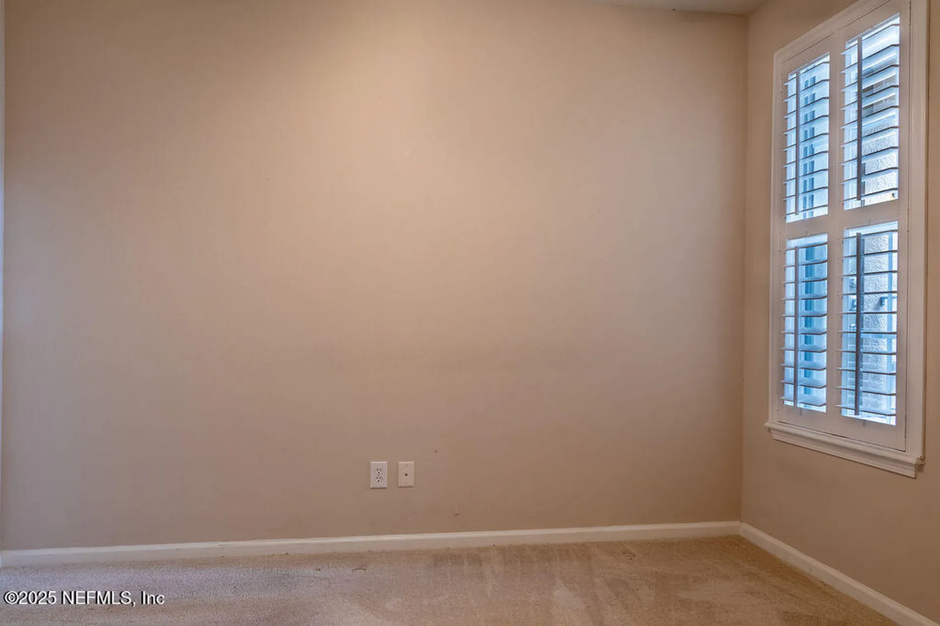 8711 Little Swift Circle Jacksonville FL 32256