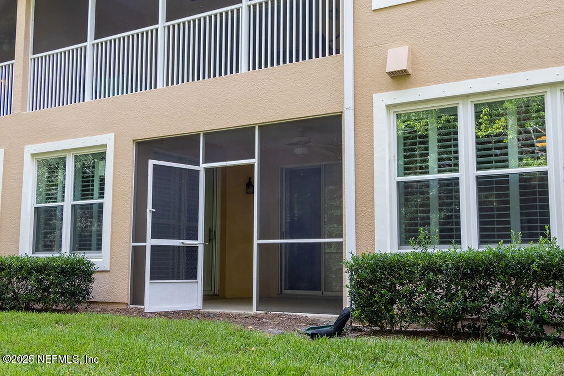 8711 Little Swift Circle Jacksonville FL 32256