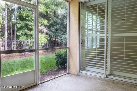 8711 Little Swift Circle Jacksonville FL 32256