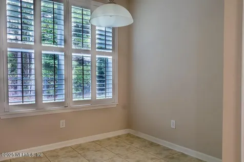 8711 Little Swift Circle Jacksonville FL 32256
