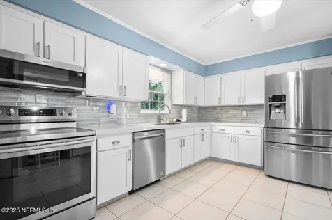2087 Harvard Street Middleburg FL 32068