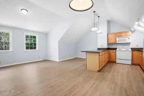 2087 Harvard Street Middleburg FL 32068