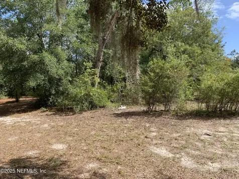 114 & 116 Willow Street Hawthorne FL 32640