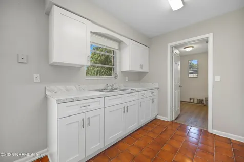 5604 Sabena Road Jacksonville FL 32207