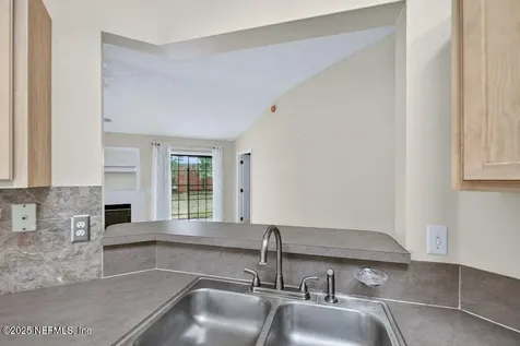 7441 Carriage Side Court Jacksonville FL 32256