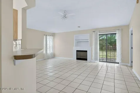 7441 Carriage Side Court Jacksonville FL 32256