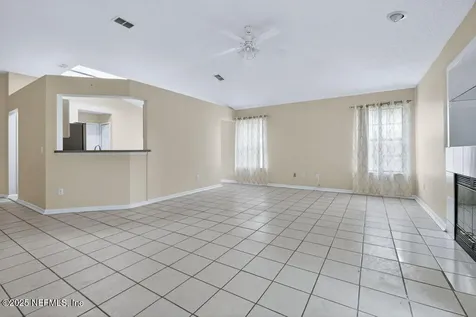 7441 Carriage Side Court Jacksonville FL 32256