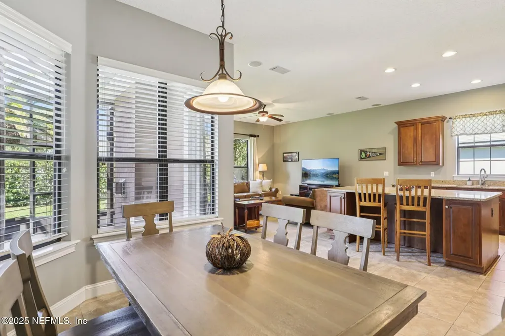 2111 Autumn Cove Circle Fleming Island FL 32003