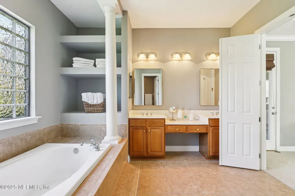 2111 Autumn Cove Circle Fleming Island FL 32003