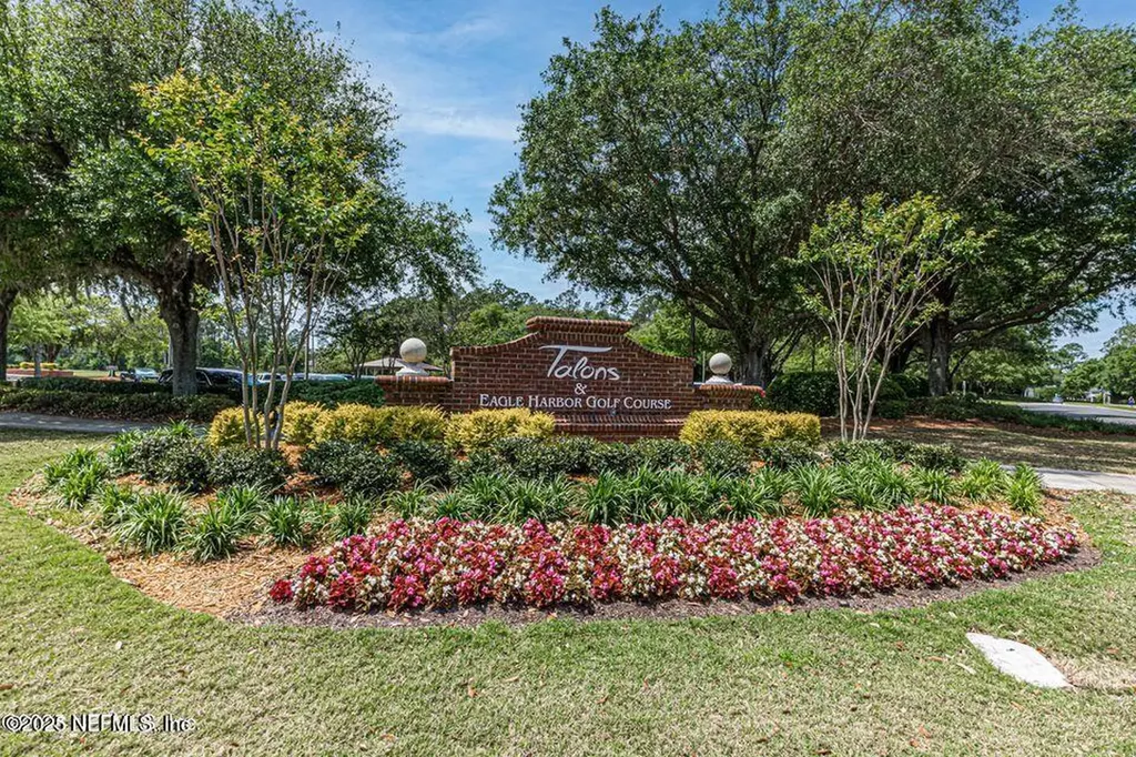 2111 Autumn Cove Circle Fleming Island FL 32003