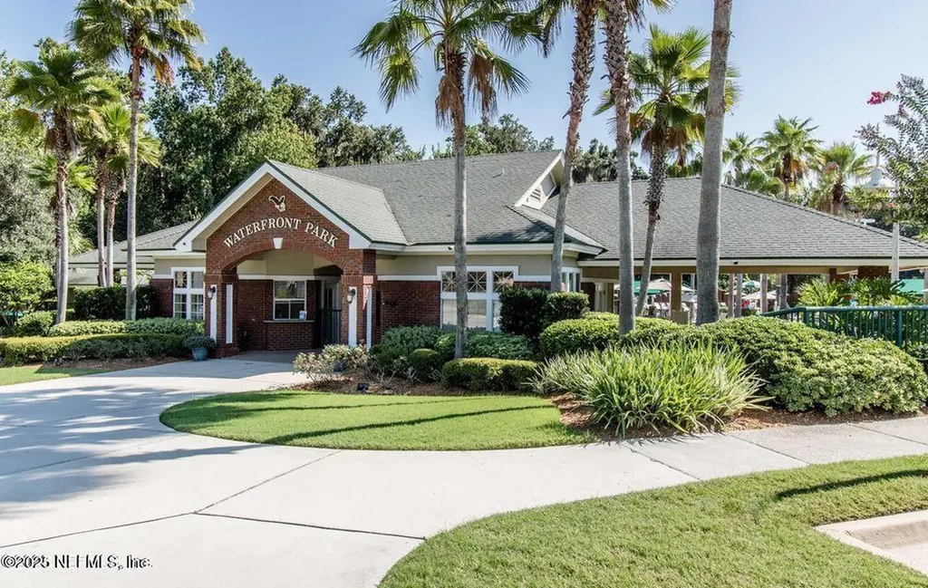 2111 Autumn Cove Circle Fleming Island FL 32003