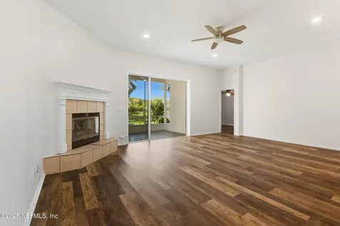 1592 Lakeway Drive Fleming Island FL 32003