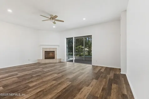 1592 Lakeway Drive Fleming Island FL 32003