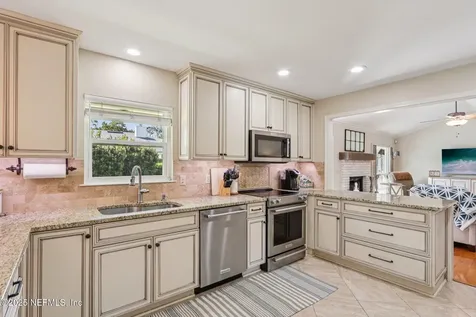 4348 Kincardine Drive Jacksonville FL 32257