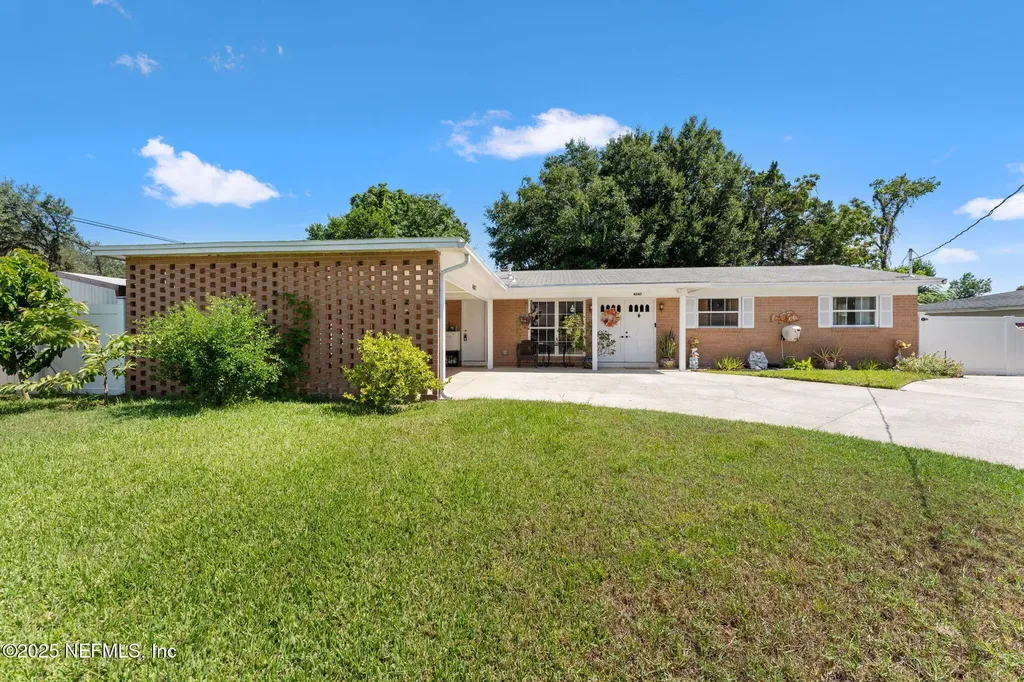 4047 Schirra Drive Jacksonville FL 32277