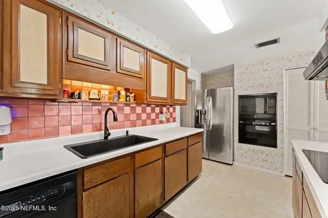 4047 Schirra Drive Jacksonville FL 32277
