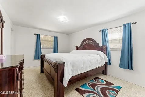 4047 Schirra Drive Jacksonville FL 32277