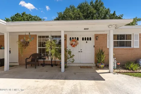 4047 Schirra Drive Jacksonville FL 32277