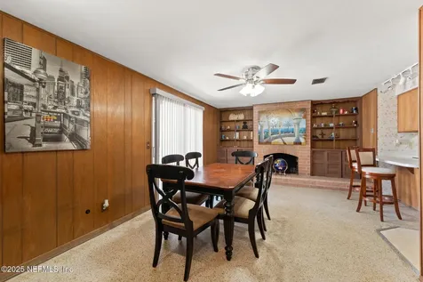 4047 Schirra Drive Jacksonville FL 32277