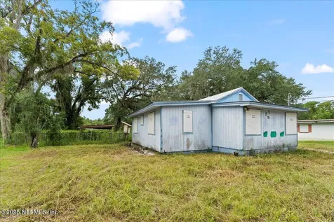 9044 Crystal Springs Road Jacksonville FL 32221