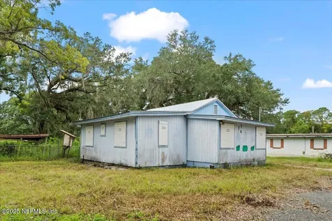 9044 Crystal Springs Road Jacksonville FL 32221