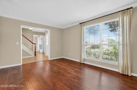8637 Royalwood Drive Jacksonville FL 32256