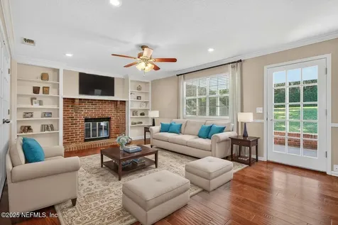 8637 Royalwood Drive Jacksonville FL 32256