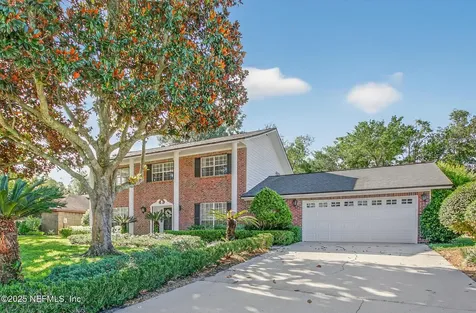 8637 Royalwood Drive Jacksonville FL 32256