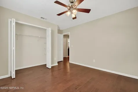 8637 Royalwood Drive Jacksonville FL 32256