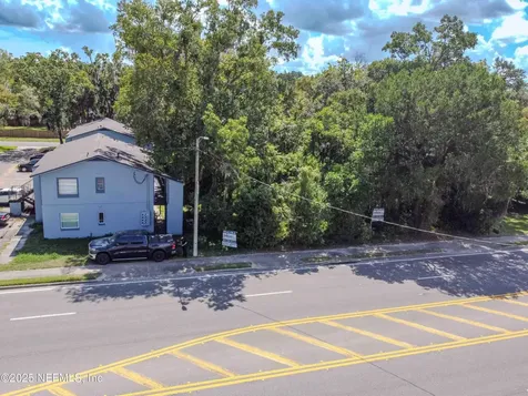 917 Ferris Street Green Cove Springs FL 32043