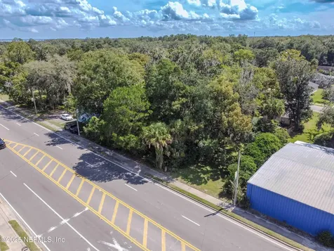 917 Ferris Street Green Cove Springs FL 32043