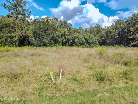 3305 Us Highway 17 Green Cove Springs FL 32043